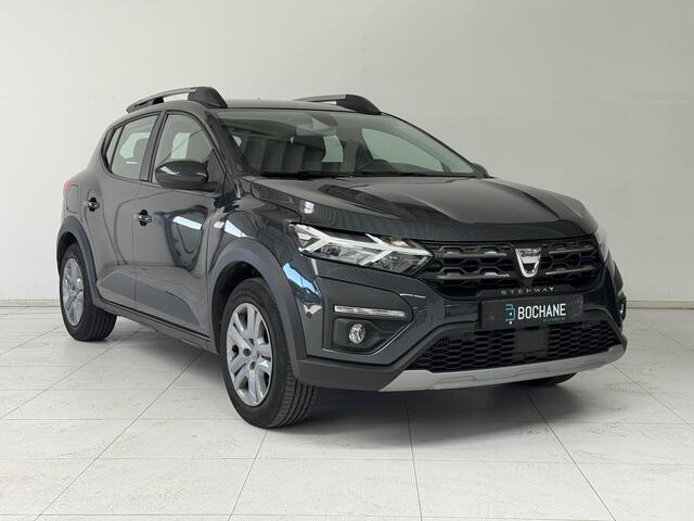 Dacia SANDERO Stepway 1.0 TCe 90 Comfort | Automaat | Trekhaak | Achteruitrijcamera | Cruise Control | Apple CarPlay / Android Auto |
