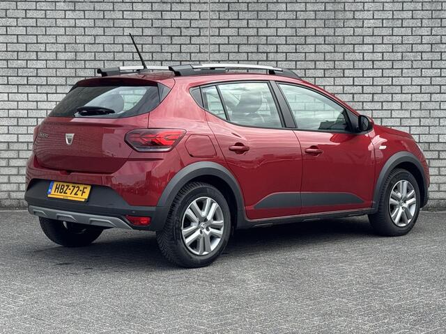 Dacia SANDERO Stepway 1.0 TCe 90 Comfort | Automaat | All-Season banden | Achteruitrijcamera | Navigatie |