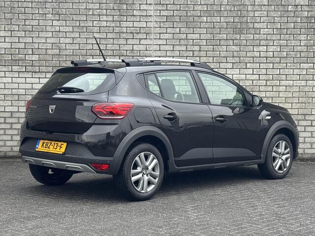 Dacia SANDERO Stepway 1.0 TCe 90 Comfort | Automaat | Achteruitrijcamera | Stoelverwarming | Apple CarPlay / Android Auto |