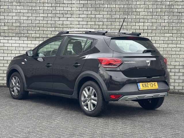 Dacia SANDERO Stepway 1.0 TCe 90 Comfort | Automaat | Achteruitrijcamera | Stoelverwarming | Apple CarPlay / Android Auto |