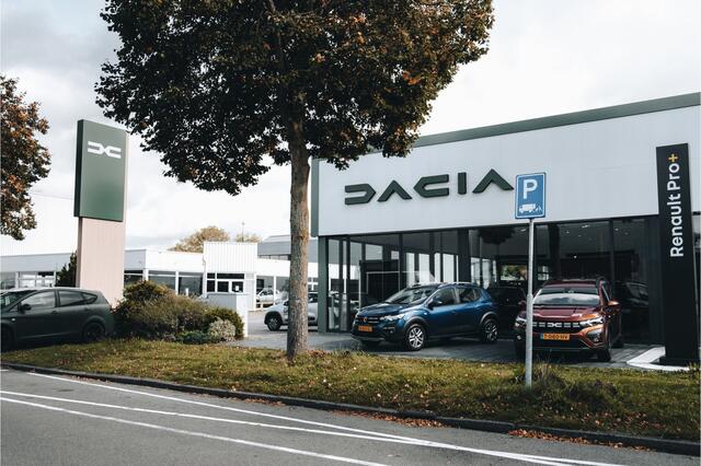 Dacia SANDERO Stepway 1.0 TCe 90 Comfort | Navigatie | Camera achter | 4 seizoensbanden |