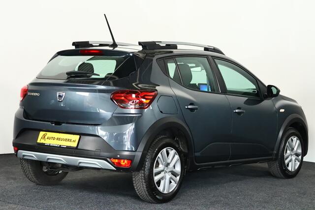 Dacia SANDERO Stepway 1.0 TCe 90 Comfort / LED / Navi / CarPlay / Clima