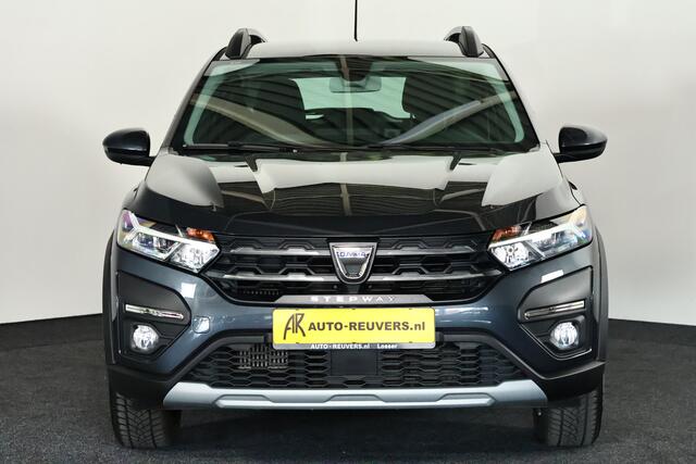Dacia SANDERO Stepway 1.0 TCe 90 Comfort / LED / Navi / CarPlay / Clima