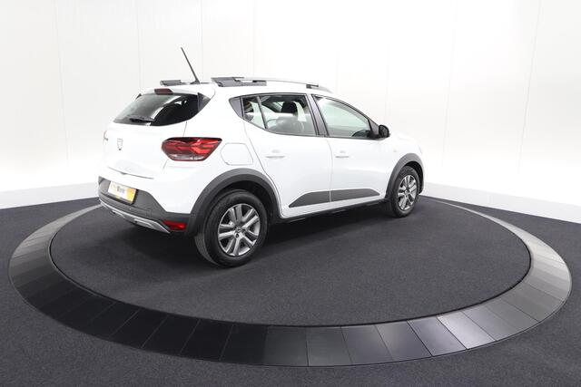Dacia SANDERO Stepway 1.0 TCe 90 Comfort | Apple Carplay | Parkeersensoren | Cruise Control