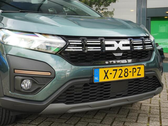 Dacia SANDERO Stepway TCe 90 Extreme AUTOMAAT / 1 EIGENAAR / DEALER OND. / CLIMATE / PDC A / CAMERA / CRUISE / APPLE CARPLAY / ANDROID AUTO / DAB / 16'' LMV