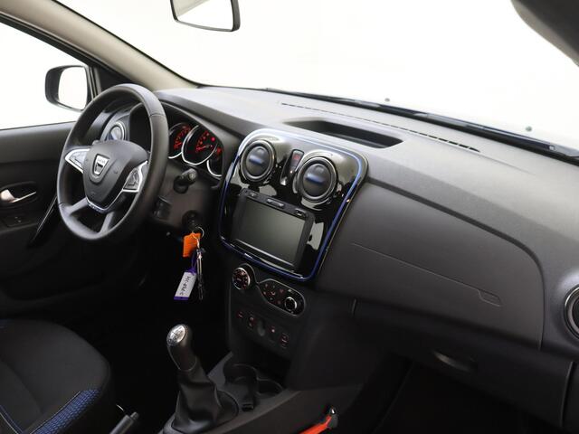 Dacia SANDERO 1.0 TCe 100 PK Stepway Serie Limitee 15th Anniv. | airco automatisch | Apple Carplay/Android Auto | cruise control | navigatiesysteem full map |