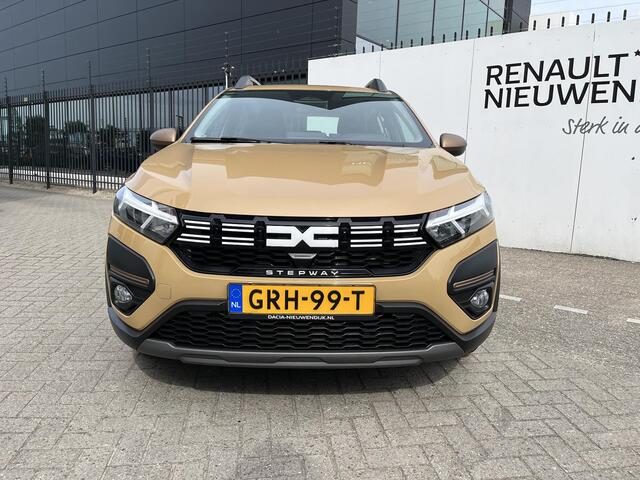 Dacia SANDERO Stepway 1.0 TCe 90 Extreme AUTOMAAT l CAMERA l CARPLAY l CRUISE l SENSOREN | VELGEN
