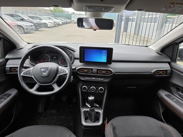 Dacia SANDERO Stepway 1.0 TCe 100 Bi-Fuel Comfort | Apple CarPlay / Android auto navigatie | Camera | Climate Control |