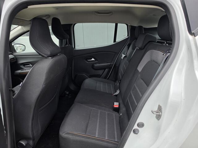 Dacia SANDERO Stepway 1.0 TCe 100 Bi-Fuel Comfort | Apple CarPlay / Android auto navigatie | Camera | Climate Control |