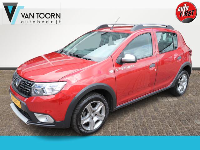 Dacia SANDERO 0.9 TCe SL Stepway Automaat. Navigatie, Trekhaak.