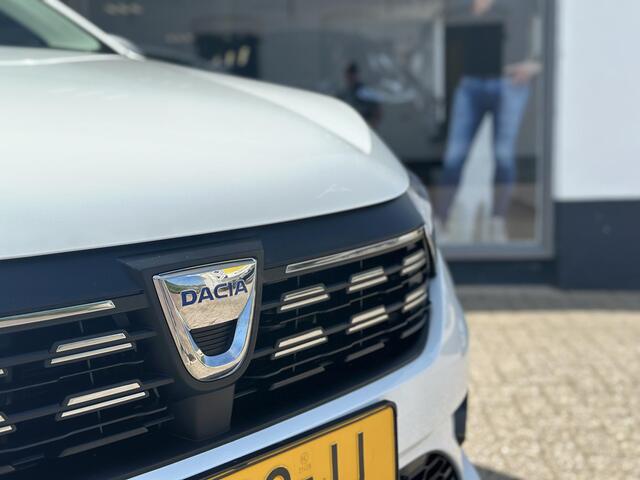 Dacia SANDERO 1.0 TCe 90 Comfort | Parkeersensoren achter | Apple Carplay/Android Auto | Lage kilometerstand | Dealeronderhouden | Eerste eigenaar | Nederlandse auto | Trekhaak | All seasonbanden |