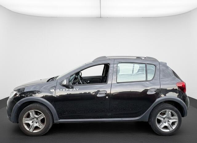 Dacia SANDERO 0.9 TCe SL 90PK STEPWAY CAMERA/NAVI/CRUISE-CONTROL