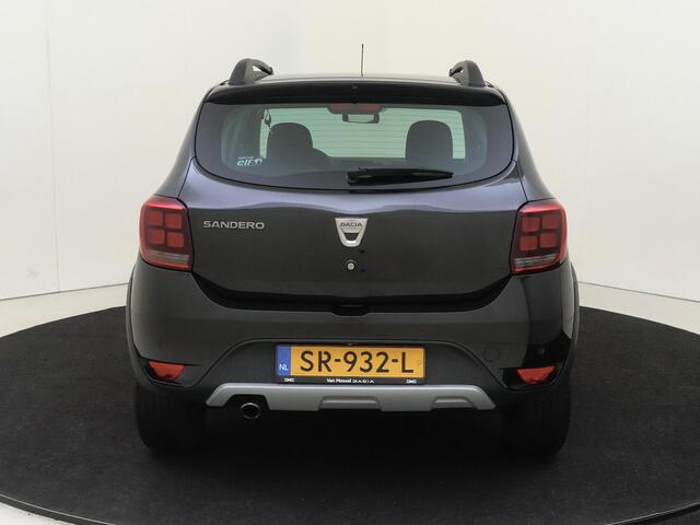 Dacia SANDERO 0.9 TCe 90 PK SL Stepway | Parkeer pakket | airco | cruise control | navigatiesysteem full map |