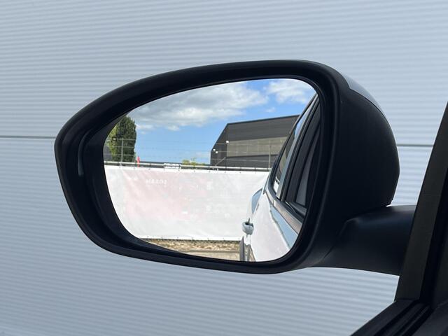 Dacia SANDERO Stepway 1.0 TCe 100 ECO-LPG-G3 Expression / Trekhaak / 1e Eiugenaar / Dealer Onderhouden / Achteruitrijcamera / Apple Carplay & Android Auto /