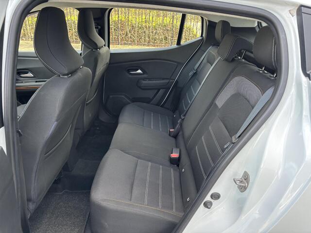 Dacia SANDERO Stepway 1.0 TCe 100 Bi-Fuel Comfort | Climate control | Cruise control | Trekhaak | Parkeersensoren |