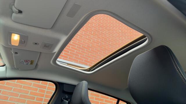 Dacia SANDERO Stepway 1.0 TCe 90 Extreme Automaat Schuifdak Carplay 1e Eigenaar