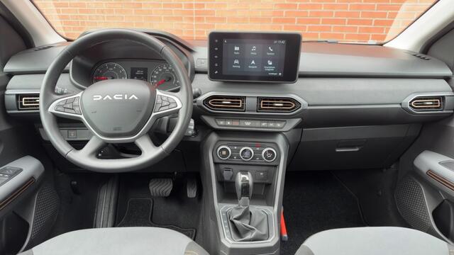 Dacia SANDERO Stepway 1.0 TCe 90 Extreme Automaat Schuifdak Carplay 1e Eigenaar