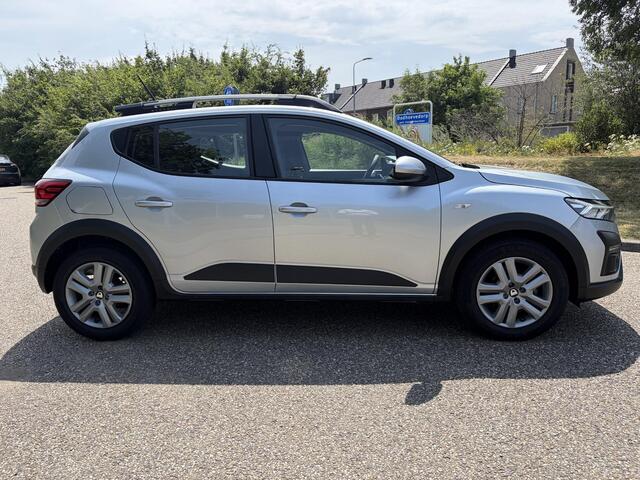 Dacia SANDERO Stepway 1.0 TCe 100 Bi-Fuel Comfort | CARPLAY ANDROID AUTO | PDC | NAVI | CLIMATE | CRUISE CONTR.