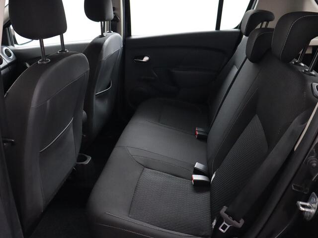 Dacia SANDERO 0.9 TCe Bi-Fuel Laureate | Achteruitrijcamera | Cruise Control | Airco!