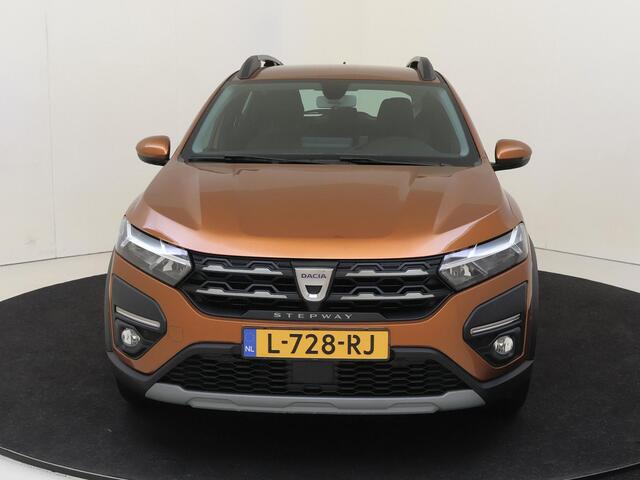Dacia SANDERO Stepway 1.0 TCe 100 Bi-Fuel Comfort | Parkeersensoren Voor + Achter | Parkeer Camera | Navigatie | Airco | Cruise Control