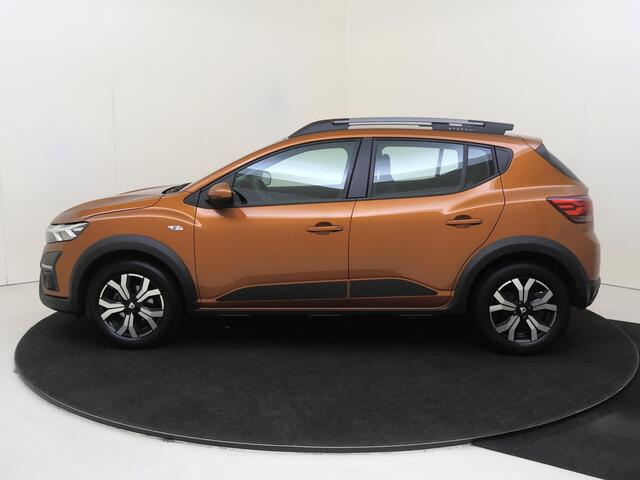 Dacia SANDERO Stepway 1.0 TCe 100 Bi-Fuel Comfort | Parkeersensoren Voor + Achter | Parkeer Camera | Navigatie | Airco | Cruise Control