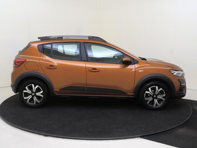 Dacia SANDERO Stepway 1.0 TCe 100 Bi-Fuel Comfort | Parkeersensoren Voor + Achter | Parkeer Camera | Navigatie | Airco | Cruise Control