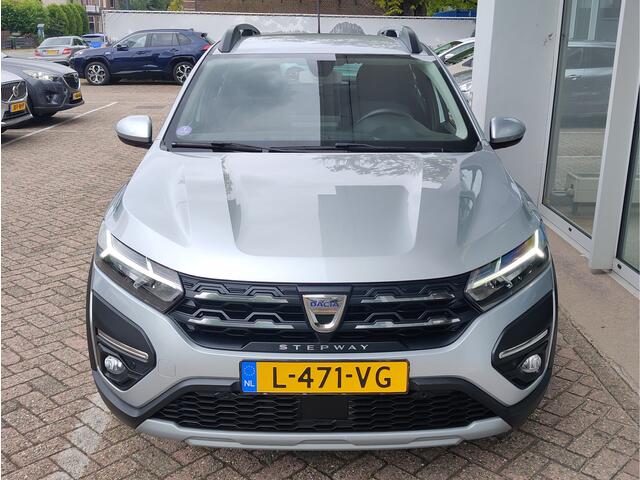 Dacia SANDERO Stepway 1.0 TCe 90 COMFORT AUTOMAAT Dodehoeksensoren | Navi | Keyless