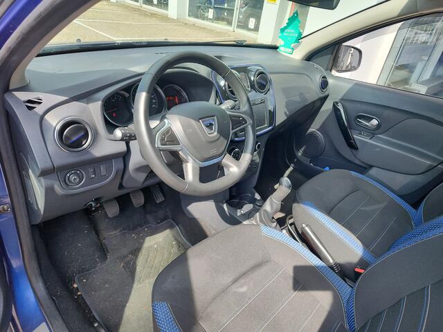 Dacia SANDERO 1.0 TCe BI-FUEL STEPWAY SERIE LIMITEE 15h ANNIVERSAIRE Navi | Camera | Trekhaak