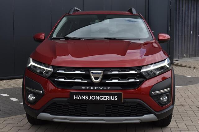 Dacia SANDERO Stepway TCe 90 Comfort | 1E EIGENAAR | DEALER ONDERHOUDEN | TREKHAAK | SENOREN V+A | CAMERA| CLIMATE EN CRUISE CONTROL | ALL SEASONBANDEN | KEYLESS ENTRY |