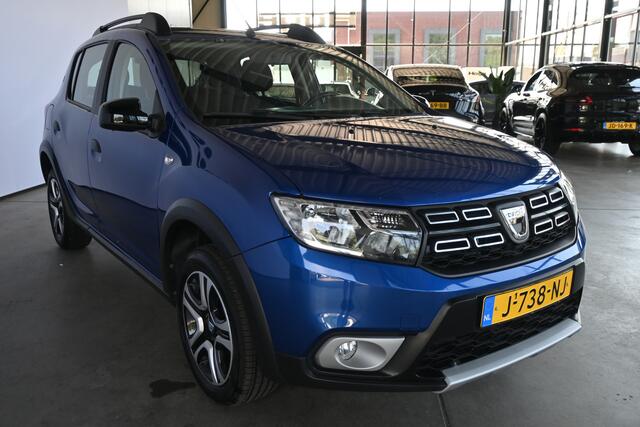 Dacia SANDERO 1.0 TCe Stepway Serie Limitee 15th Anniv. Clima Navigatie Goed Onderhouden! Inruil Mogelijk!