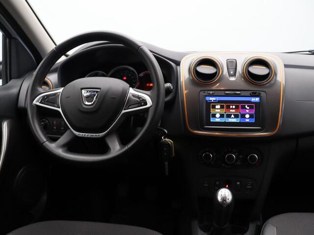 Dacia SANDERO 0.9 TCe Bi-Fuel SL Stepway | Trekhaak | Achteruitrijcamera | Navigatie | Cruise control |