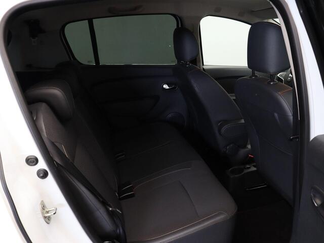 Dacia SANDERO 0.9 TCe Bi-Fuel SL Stepway | Trekhaak | Achteruitrijcamera | Navigatie | Cruise control |