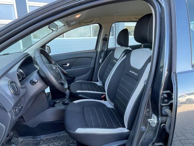 Dacia SANDERO 0.9 TCe SL Stepway | Parkeersensoren | Cruise controll | Delaeronderhouden