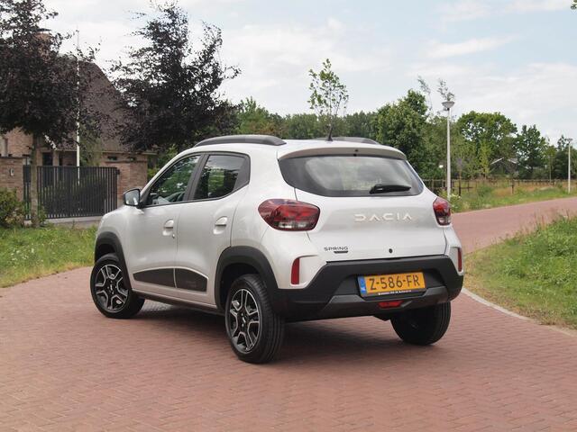Dacia Spring Expression 27 kWh | Camera | Apple Carplay | Cruise Control | Leer |