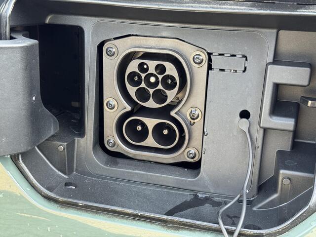Dacia Spring Expression 65 26.8 kWh / Snel lader / Android & Apple carplay / Parkeersensoren achter /