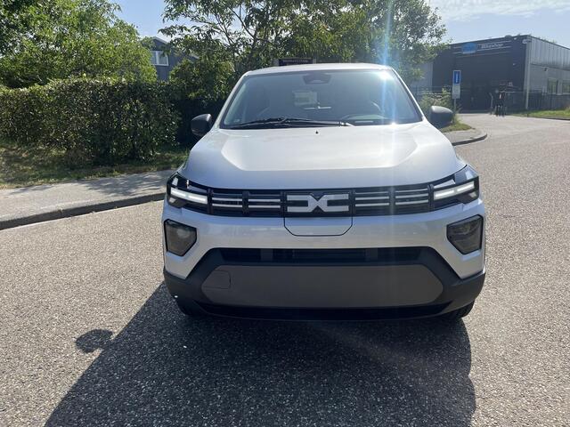 Dacia Spring Expression 65 26.8 kWh AIRCO / PARKEERSENSOREN / CRUISE CONTROLE / BLEUTOOTH TELEFOON VOORBEREIDING.