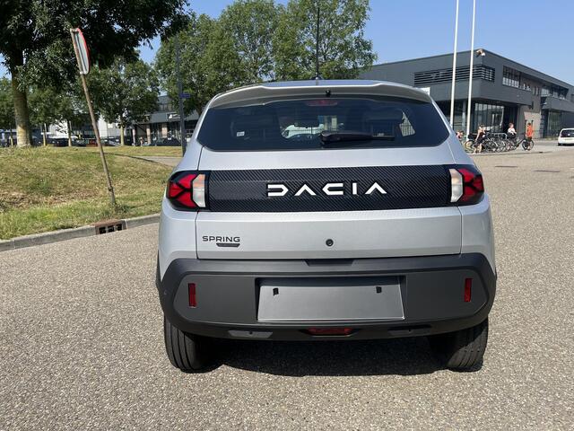Dacia Spring Expression 65 26.8 kWh AIRCO / PARKEERSENSOREN / CRUISE CONTROLE / BLEUTOOTH TELEFOON VOORBEREIDING.