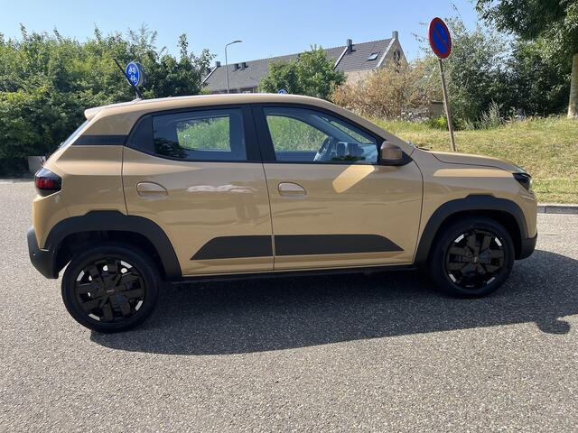 Dacia Spring Extreme 65 26.8 kWh APPLE CARPLAY ANDROID AUTO / NAVIGATIE / AIRCO / PARKEERSENSOREN + CAMERA.