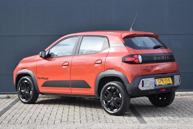 Dacia Spring Extreme 26.8 kWh 65PK | DC/Snellader | Achteruitrijcamera | Apple CarPlay & Android Auto | Parkeersensoren | Beschikbaar voor proefritten!