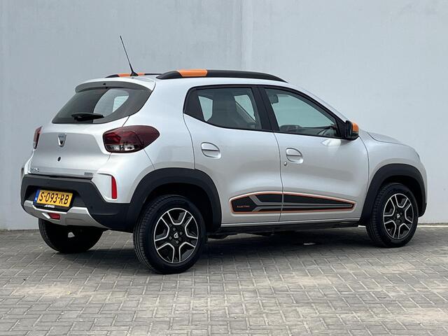 Dacia Spring Comfort Plus (Orange Pack) 27 kWh / Apple Carplay/Android Auto / Achteruitrijcamera / Airco /