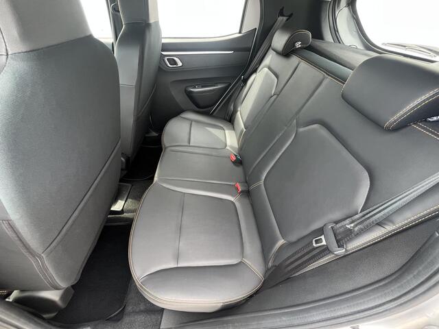 Dacia Spring Comfort Plus (Orange Pack) 27 kWh / Apple Carplay/Android Auto / Achteruitrijcamera / Airco /