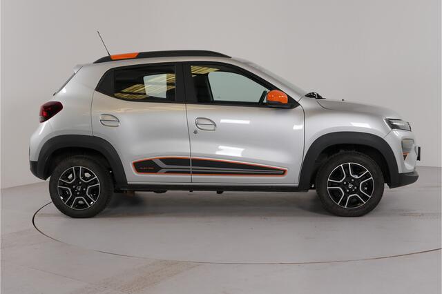 Dacia Spring 27 kWh Orange pack | Camera | Navi | Cruise | Airco | PDC | Bluetooth |