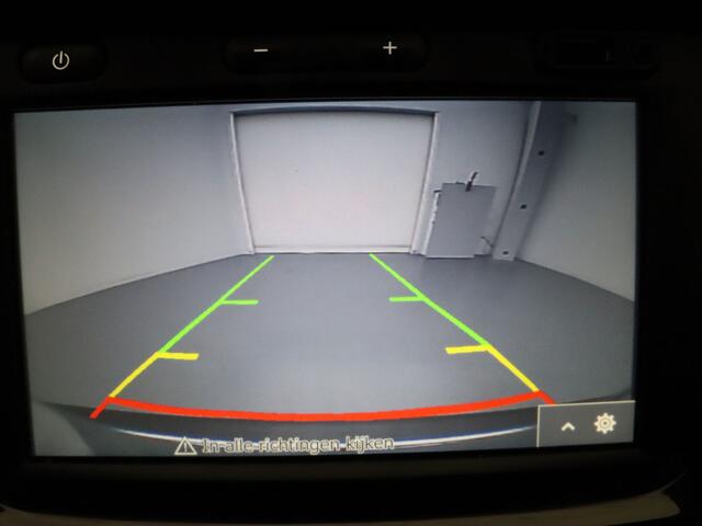 Dacia Spring Comfort Plus (Orange Pack) 27 kWh Airco | Camera | Navi | Parkeersens. achter