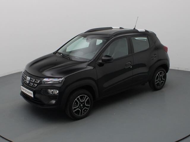 Dacia Spring Comfort Plus (Orange Pack) 27 kWh Automaat Airco | Camera | Navi | Parkeersens. achter