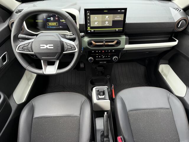 Dacia Spring Extreme 65 26.8 kWh l Snel Laden l Parkeersensoren l Navi l Camera l AppleCarplay
