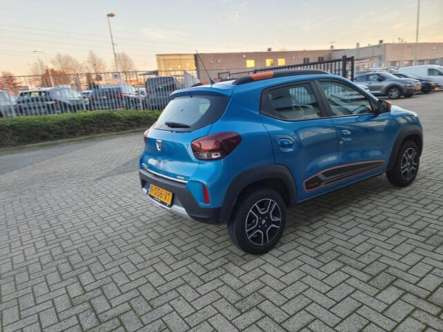 Dacia Spring Comfort Plus 27 kWh | Navigatie | Achteruitrijcamera | Parkeersensoren |