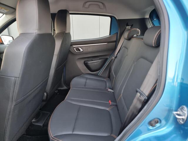 Dacia Spring Comfort Plus 27 kWh | Navigatie | Achteruitrijcamera | Parkeersensoren |