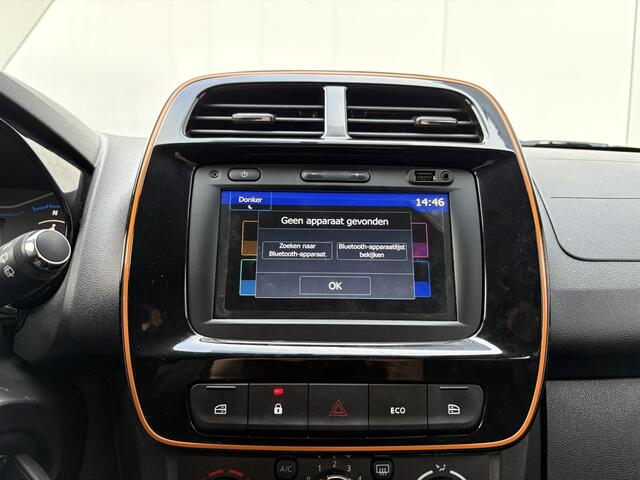 Dacia Spring Comfort Plus (Orange Pack) 27 kWh / Airco / Navigatie / Achteruitrijcamera / Lederen bekleding /