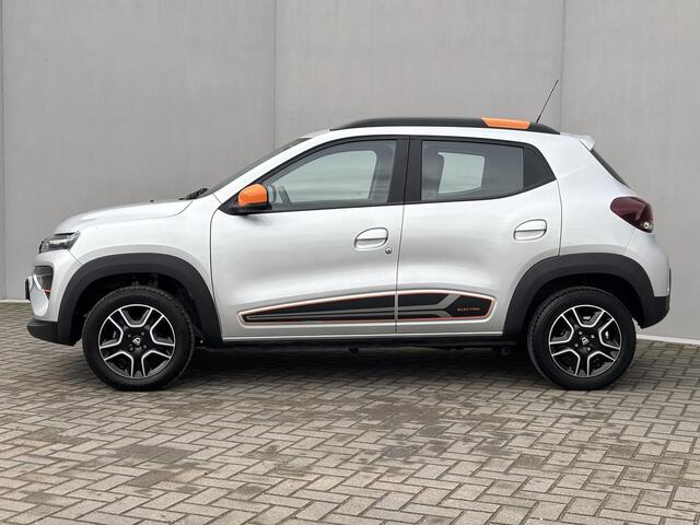 Dacia Spring Expression 27 kWh Automaat / SOH Accu 93% / Lederen Bekleding / Camera / Parkeersensoren Achter / Airco /