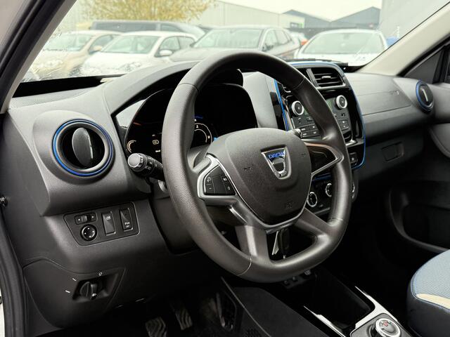Dacia Spring BJR 2023 Comfort 45 PK 27 kWh CRUISE | 4700 KM! | PDC ACHTER | TELEFOON | AIRCO